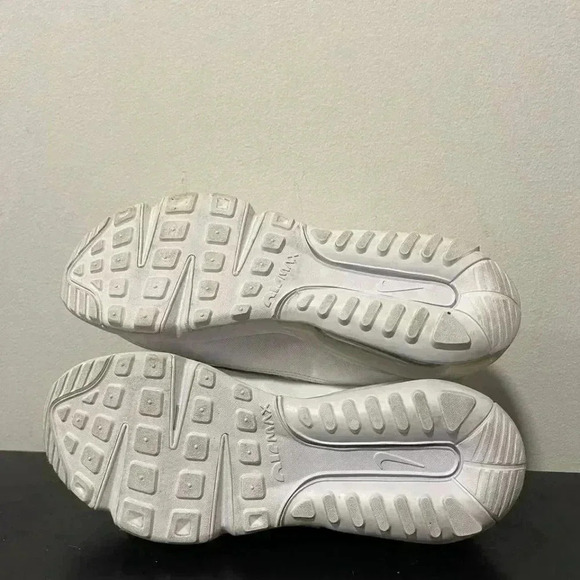 COPY - Nike Air Max 2090 White Wolf Grey (GS) - Picture 5 of 6